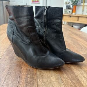 Frye Reina Short Black Leather Wedge Ankle Boots 8